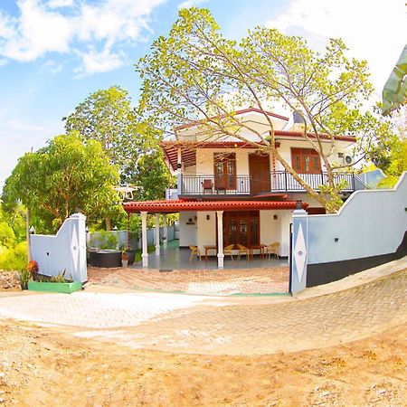 Dinsara Pearl Villa Weligama Luaran gambar